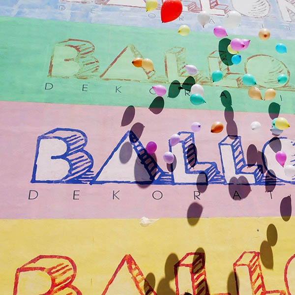 "BIG BANG"/ Befüllter transparenter Latex - Ballon / circa 90cm / Farben WÄHLBAR – Bild 7